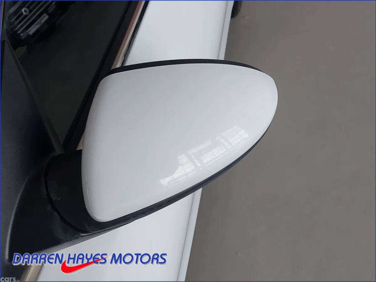 Kia Ceed Hatchback, Diesel, 2019, White