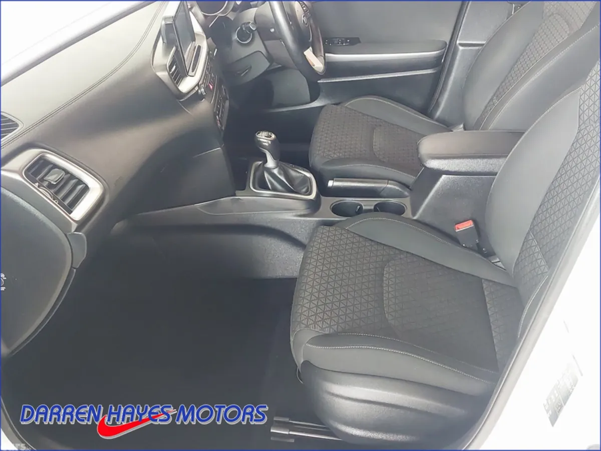 Kia Ceed Hatchback, Diesel, 2019, White