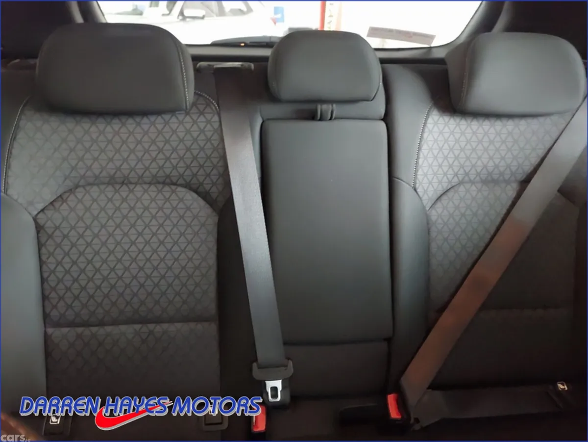 Kia Ceed Hatchback, Diesel, 2019, White