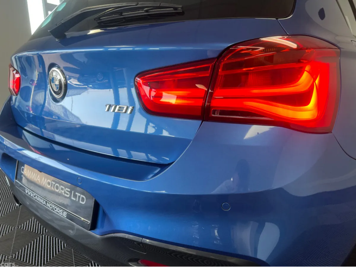 BMW 1-Series Hatchback, Petrol, 2017, Blue