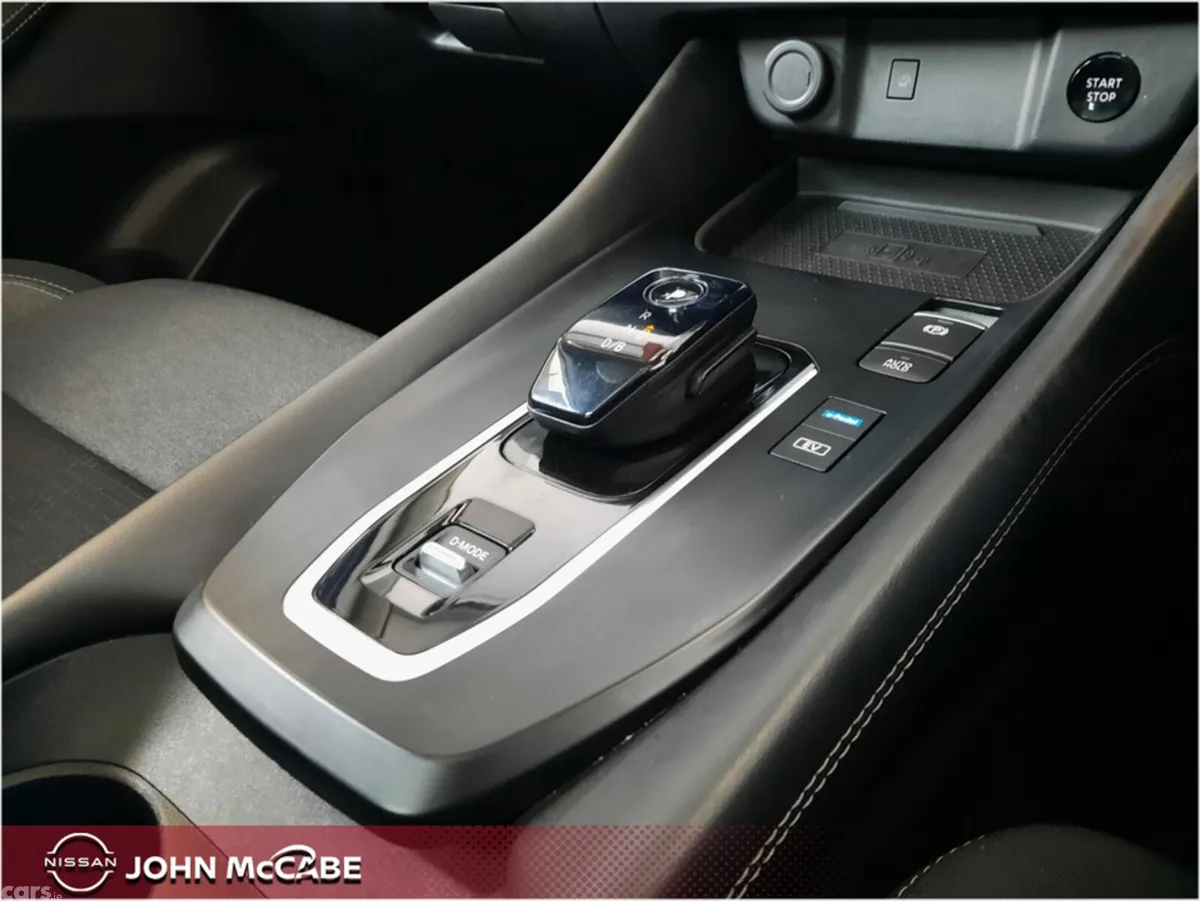 Nissan Qashqai MPV, Petrol Hybrid, 2023, Blue