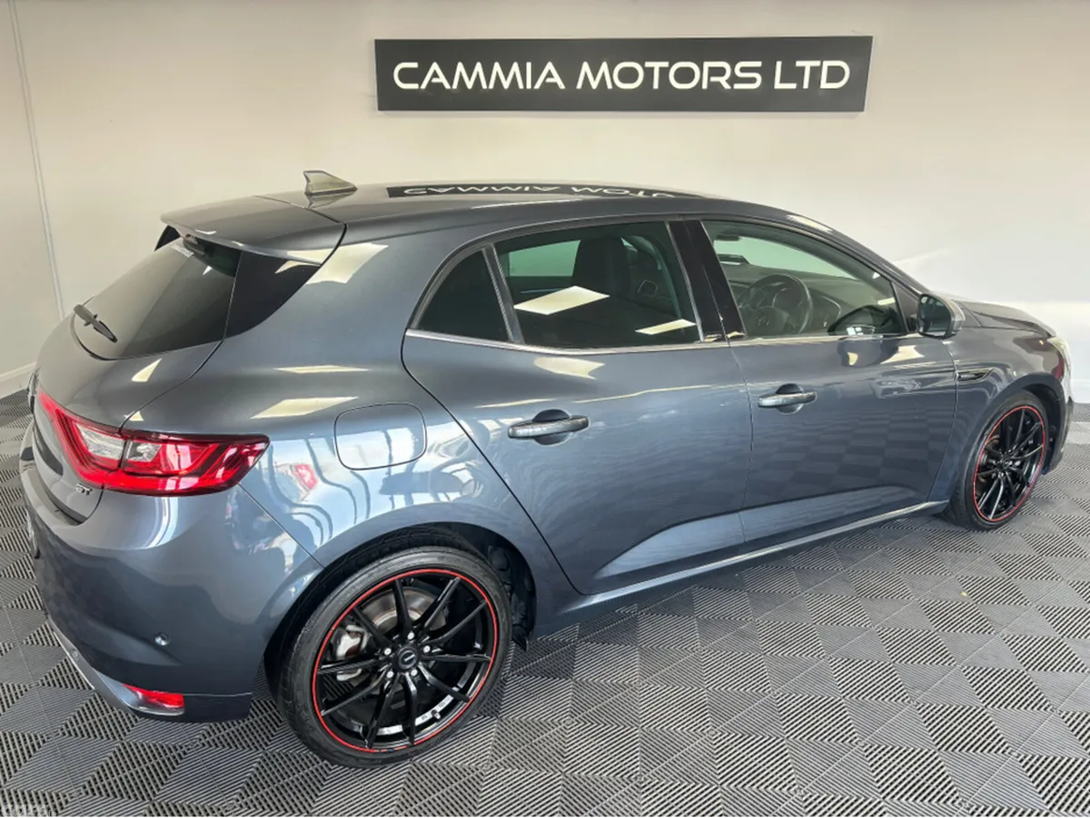 Renault Megane Hatchback, Petrol, 2018, Grey