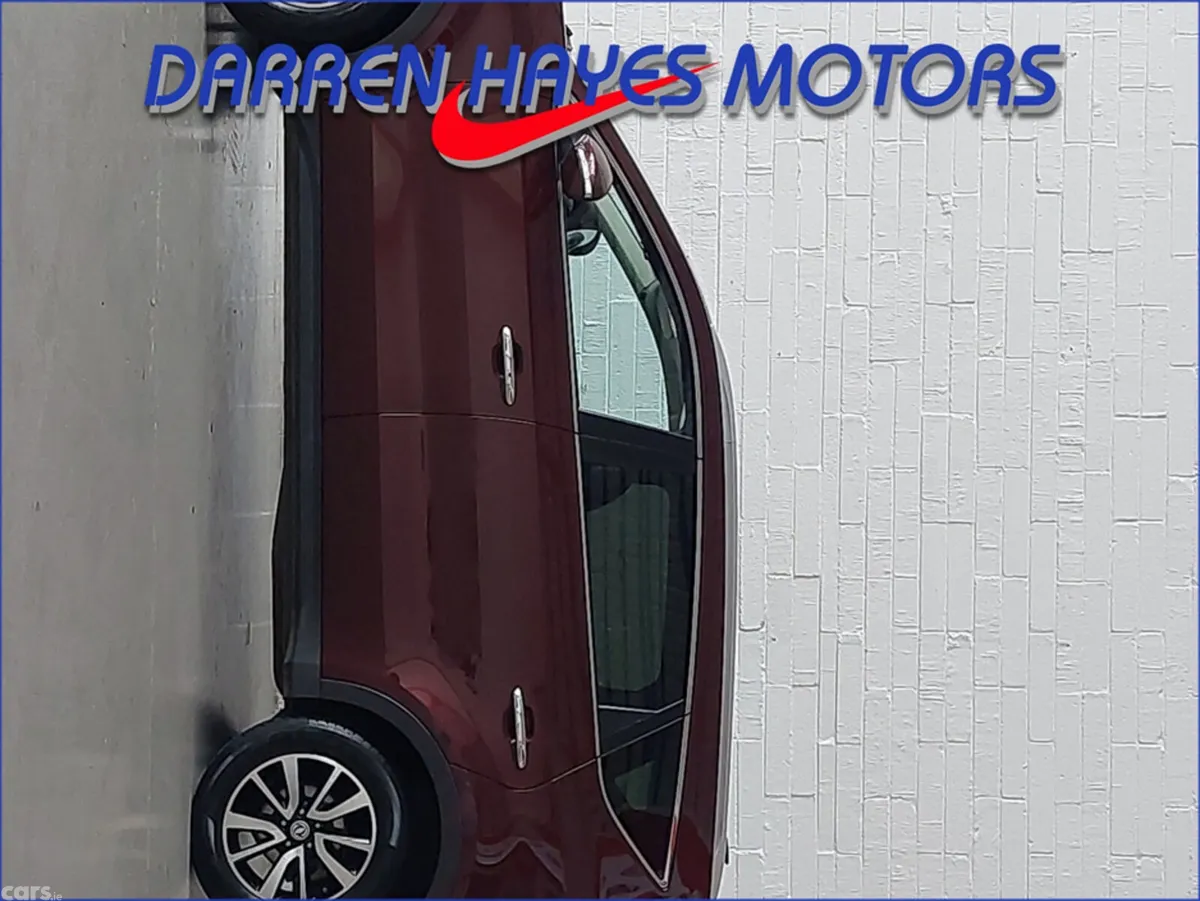 DFSK Glory 580 MPV, Petrol, 2023, Red