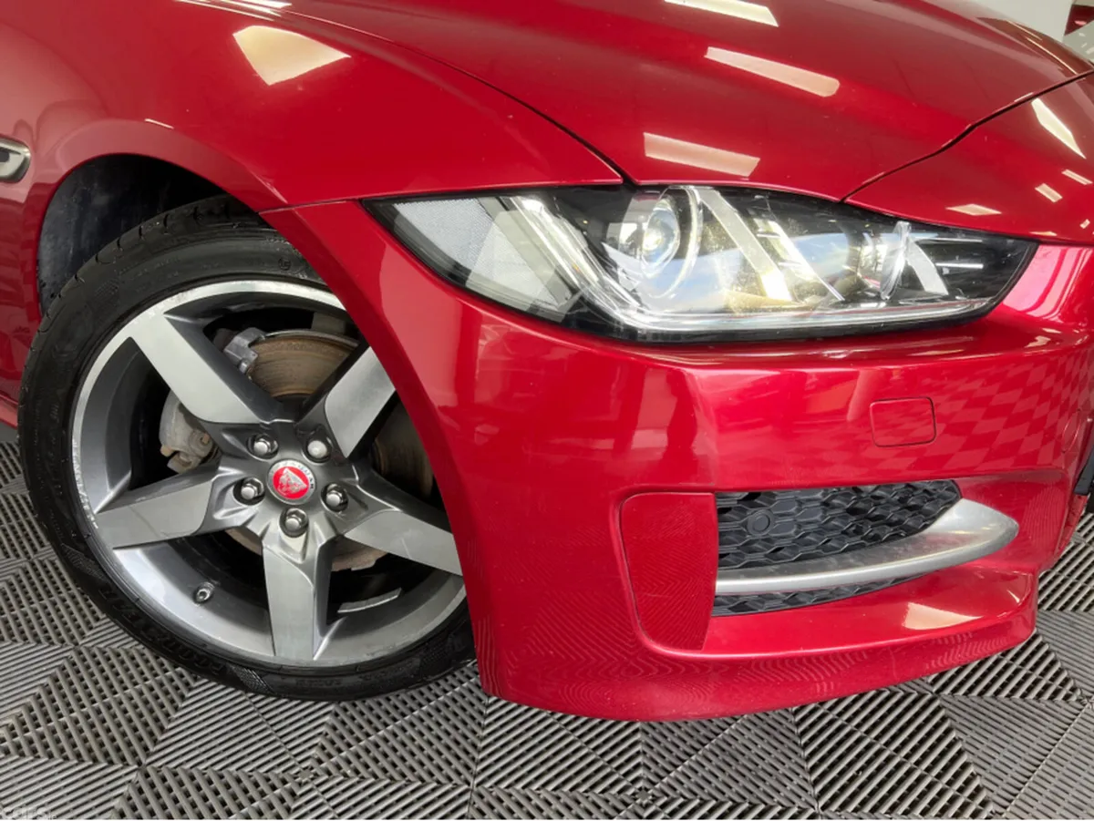 Jaguar XE Saloon, Diesel, 2017, Red