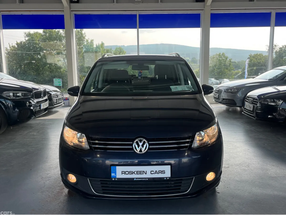 Volkswagen Touran MPV, Diesel, 2014, Blue