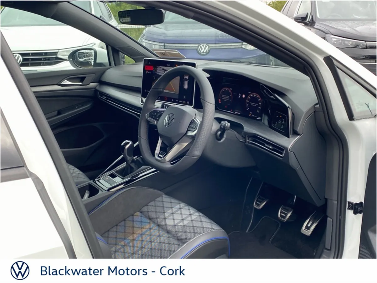 Volkswagen Golf Hatchback, Petrol, 2027, White