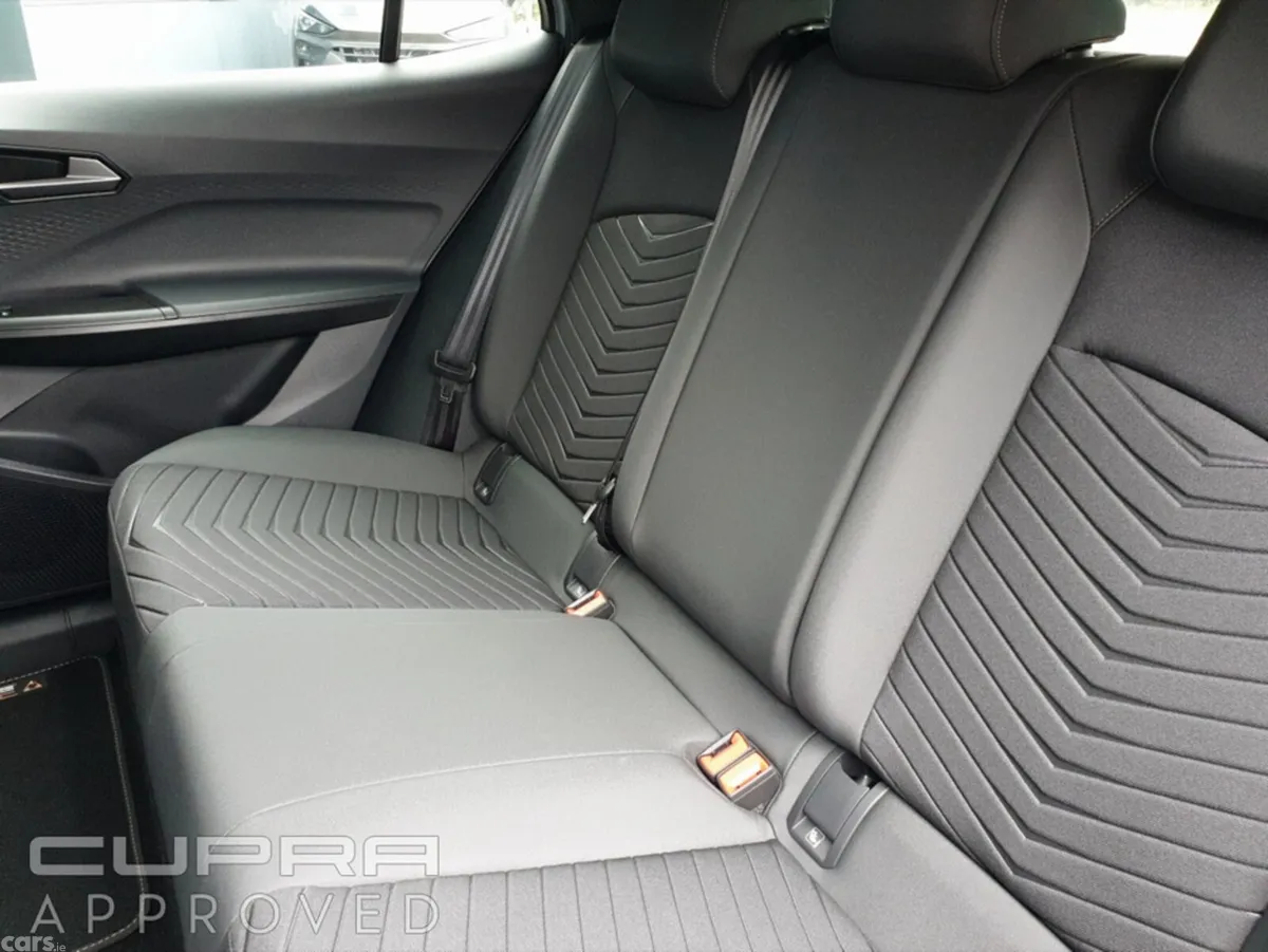 Cupra Born Other, Unknown, 2026, Silver
