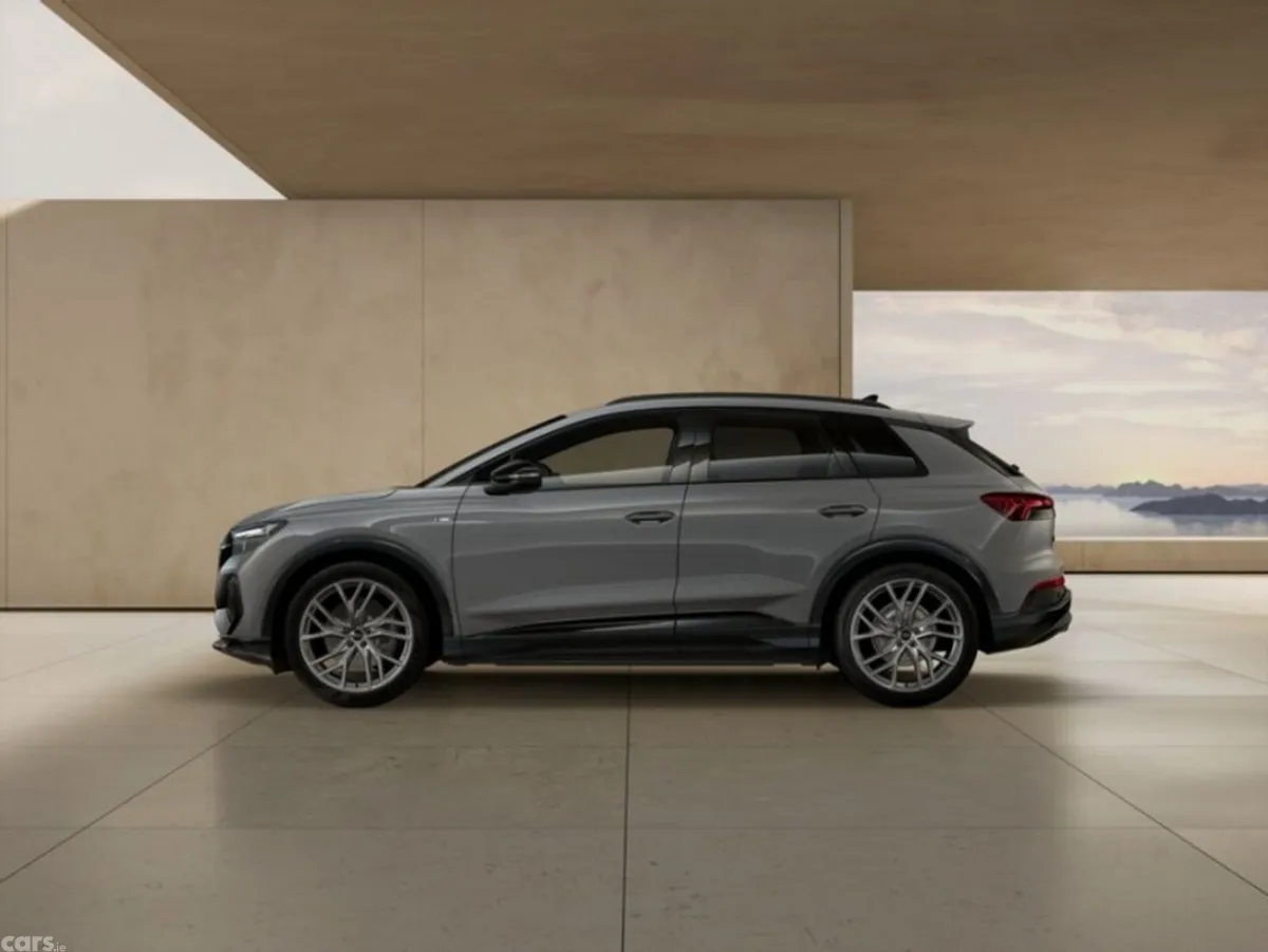 Audi Q4 e-tron Other, Electric, 2026, Grey