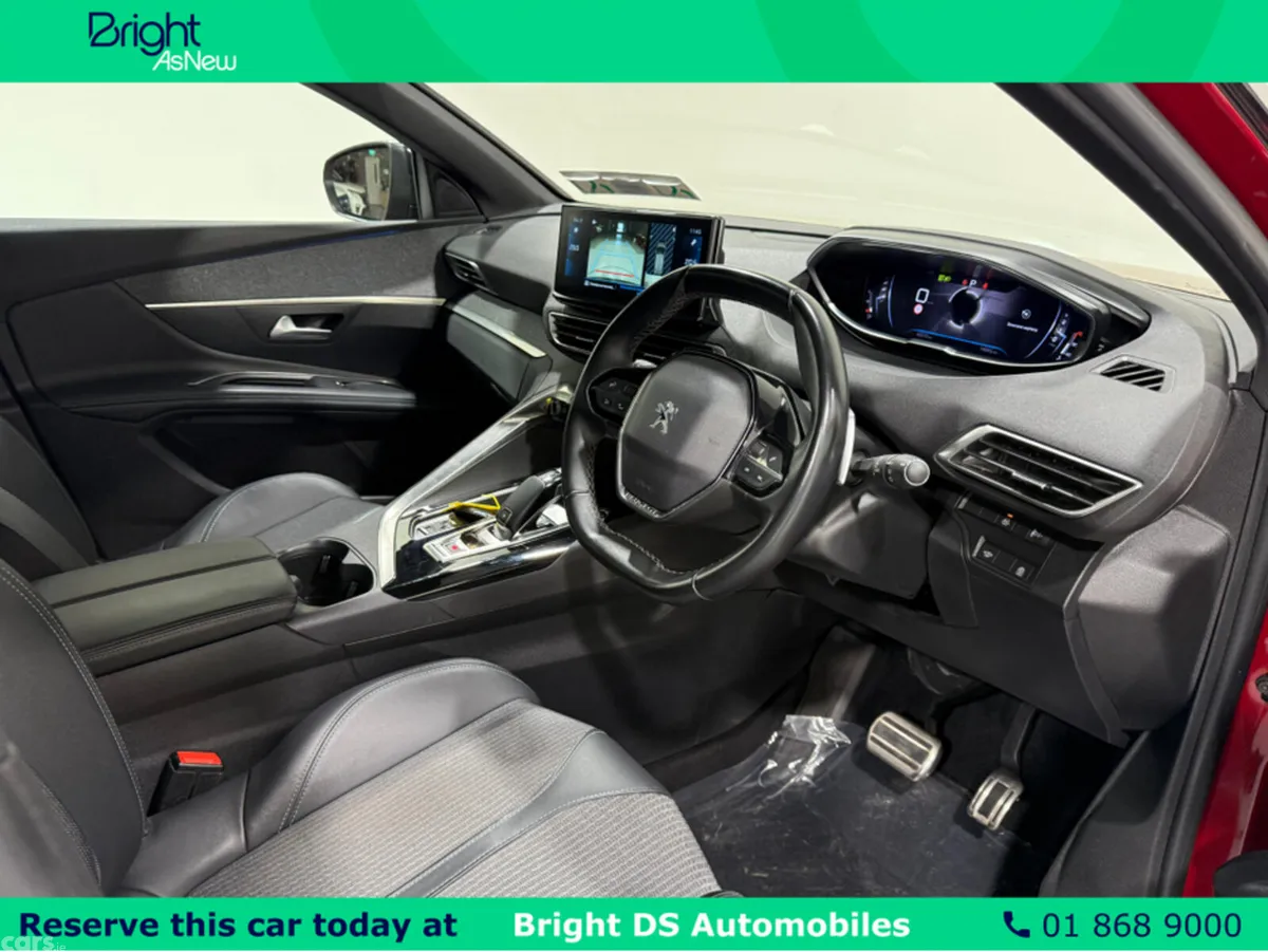 Peugeot 3008 MPV, Diesel, 2023, Red