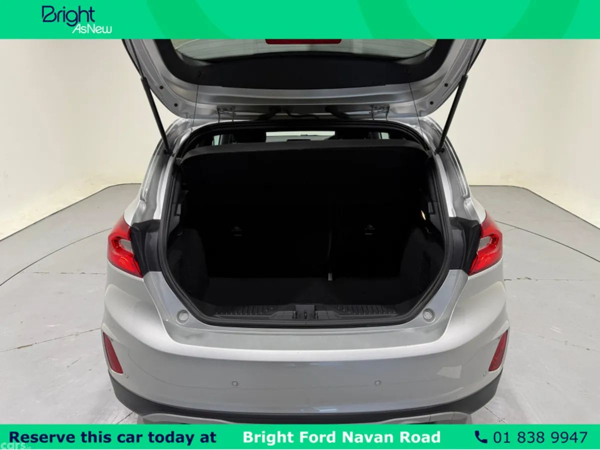 Ford Fiesta Hatchback, Petrol, 2022, Grey