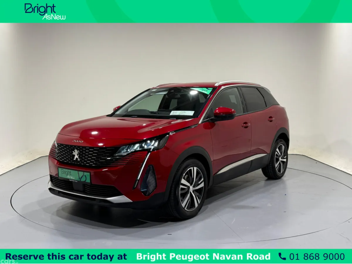 Peugeot 3008 MPV, Petrol, 2021, Red