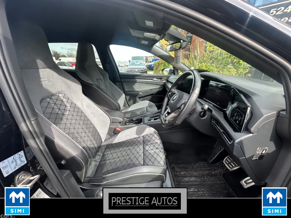 Volkswagen Golf Estate, Petrol, 2021, Black
