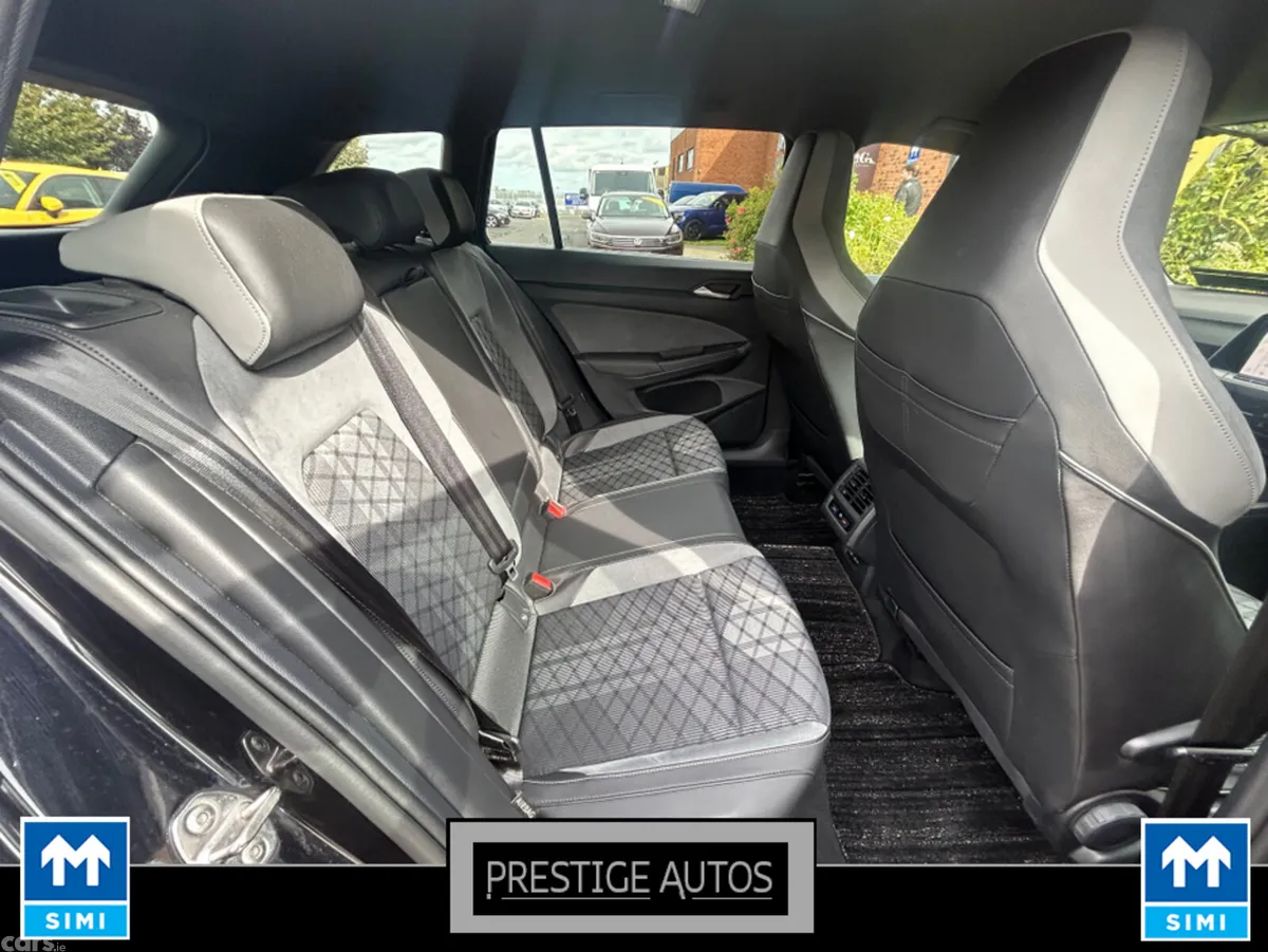 Volkswagen Golf Estate, Petrol, 2021, Black
