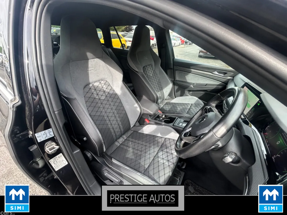 Volkswagen Golf Estate, Petrol, 2021, Black