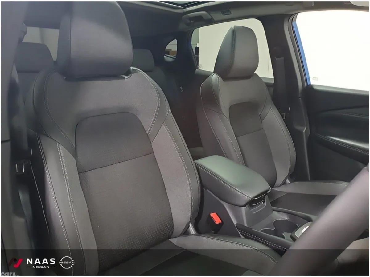 Nissan Qashqai MPV, Petrol Hybrid, 2027, Blue