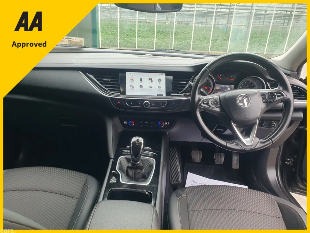 Vauxhall Insignia Hatchback, Diesel, 2017, Black