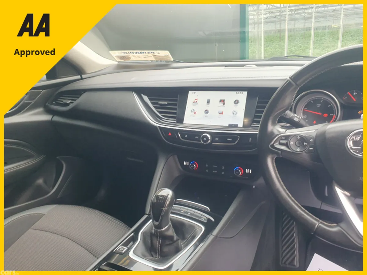Vauxhall Insignia Hatchback, Diesel, 2017, Black