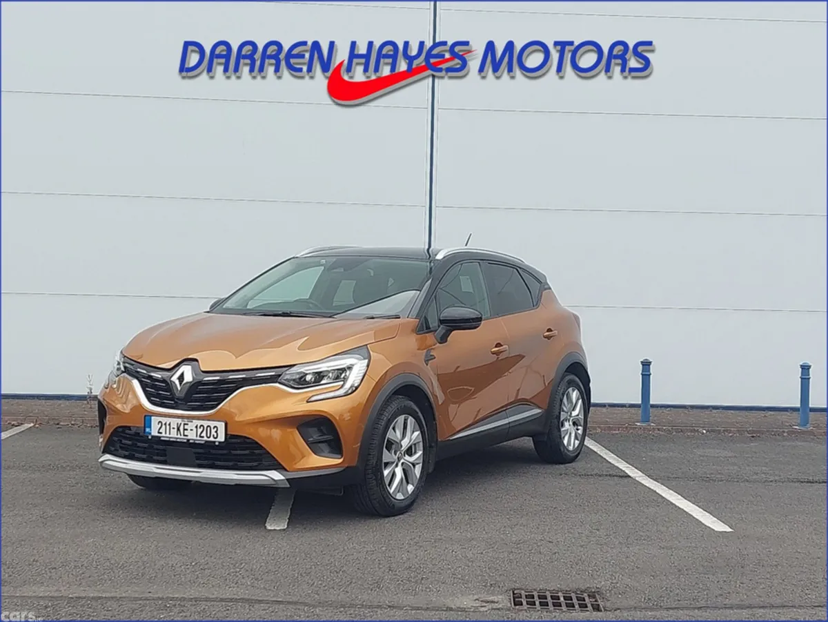 Renault Captur Hatchback, Petrol, 2021, Orange