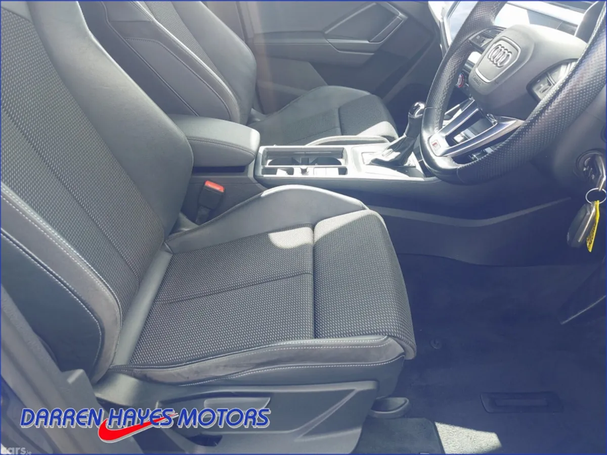 Audi Q3 Estate, Petrol Hybrid, 2022, Blue