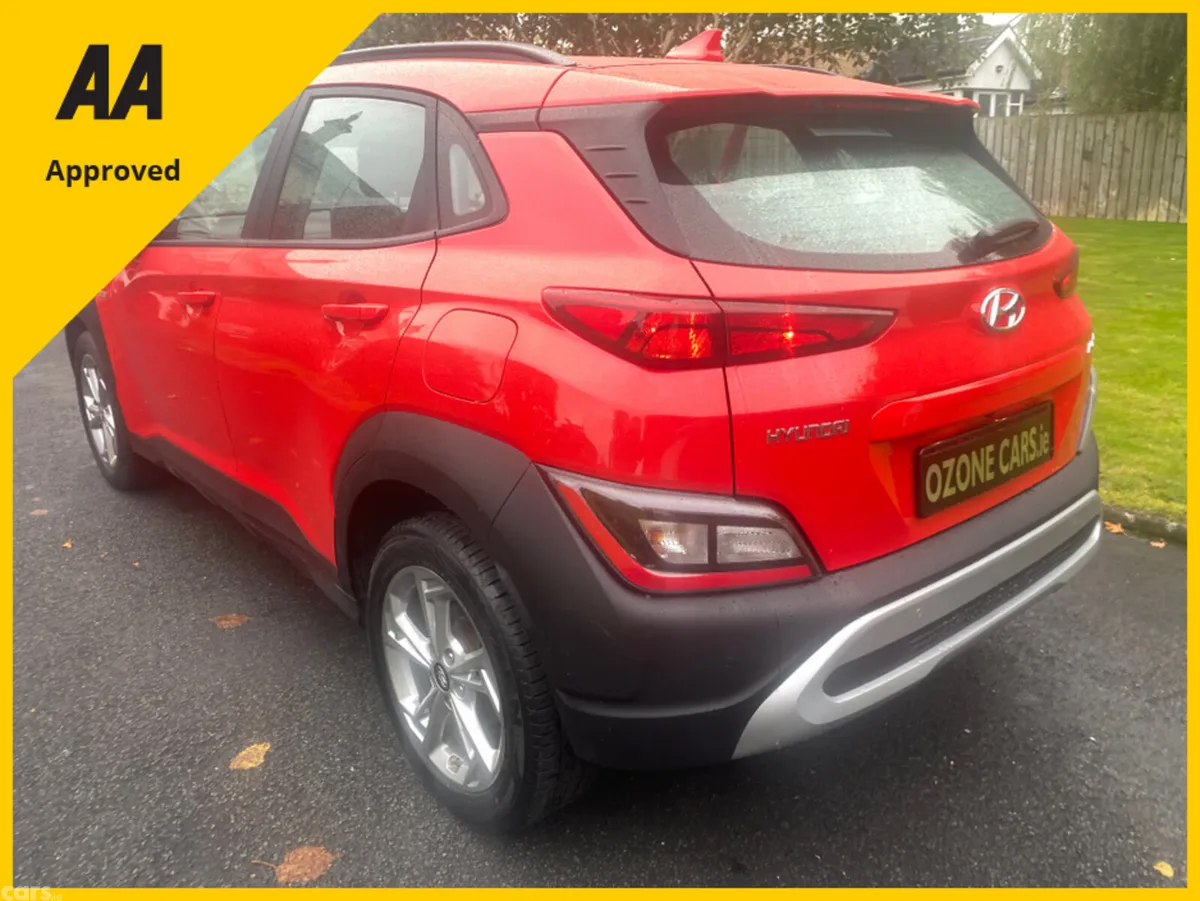 Hyundai KONA Hatchback, Petrol Hybrid, 2022, Red