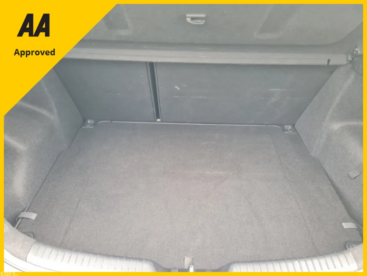 Kia Ceed Hatchback, Diesel, 2015, White