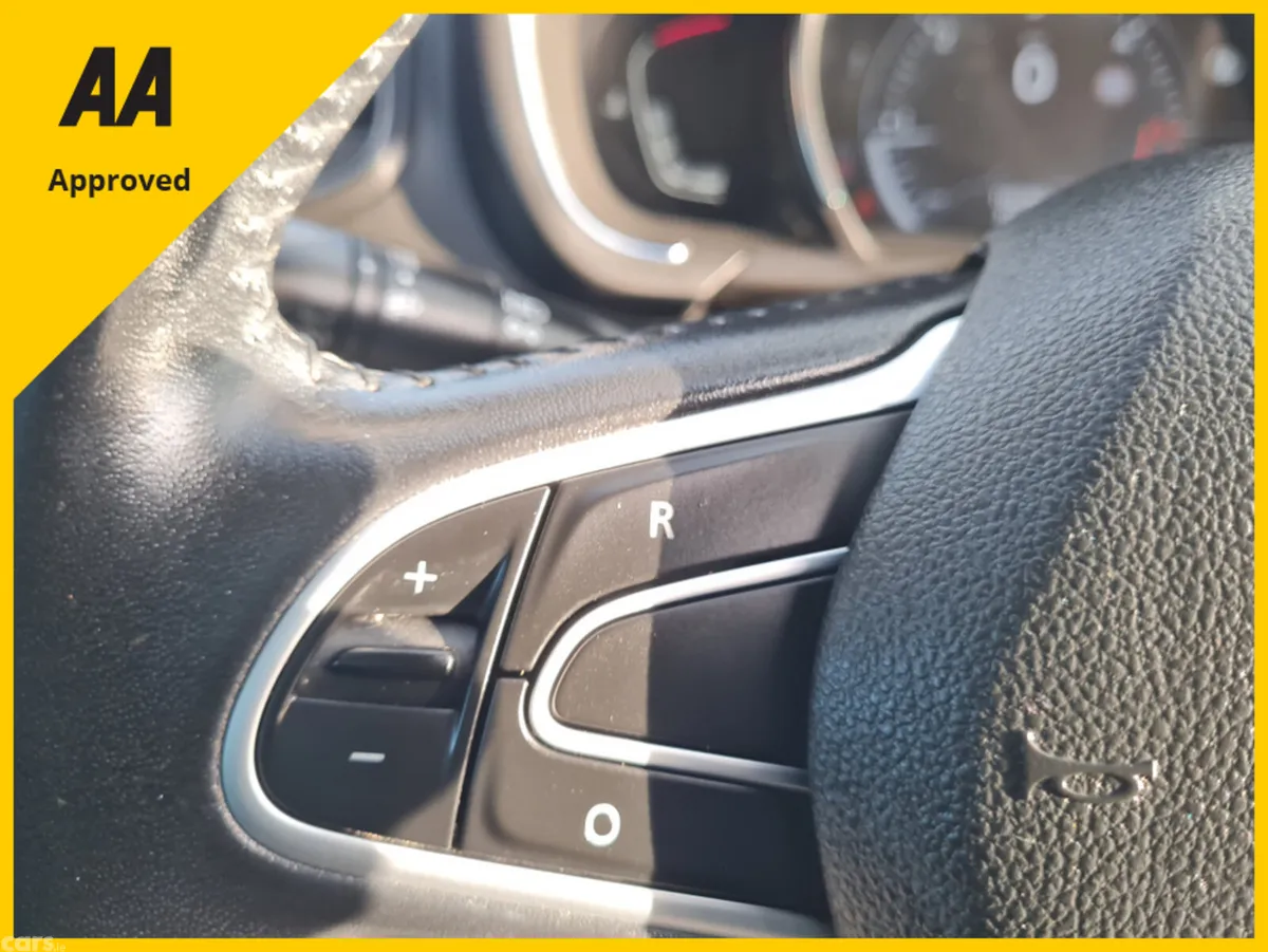 Renault Grand Scenic Hatchback, Diesel, 2017, White