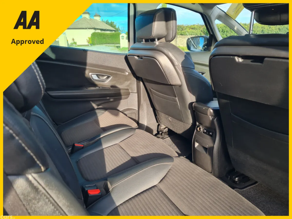Renault Grand Scenic Hatchback, Diesel, 2017, White