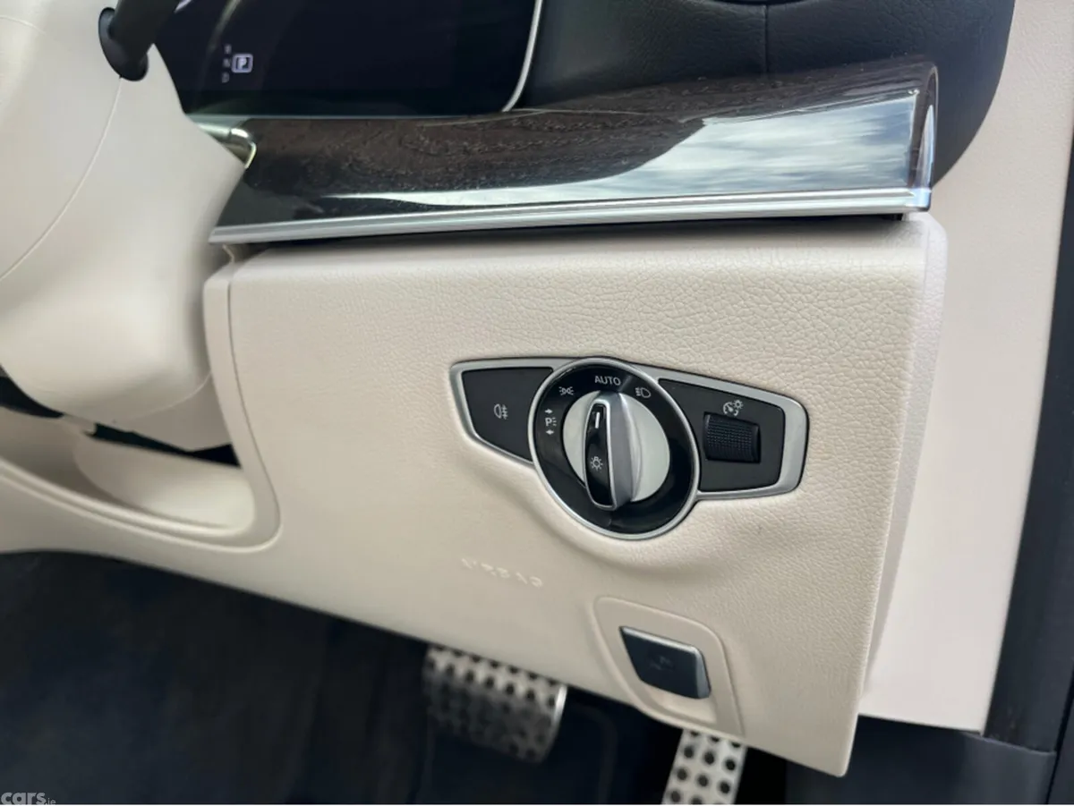 Mercedes-Benz E-Class Coupe, Diesel, 2021, Grey