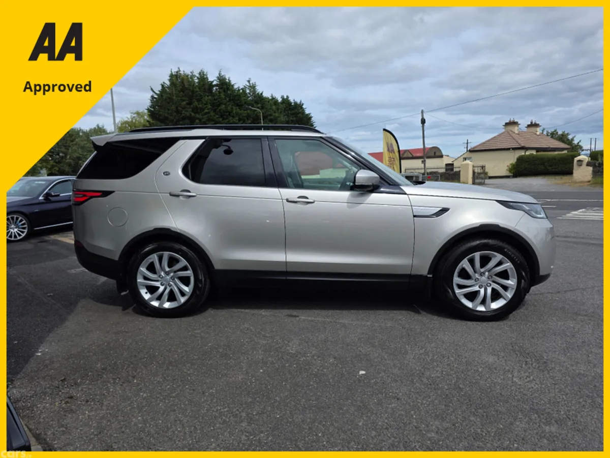 Land Rover Discovery SUV, Diesel, 2017, Gold