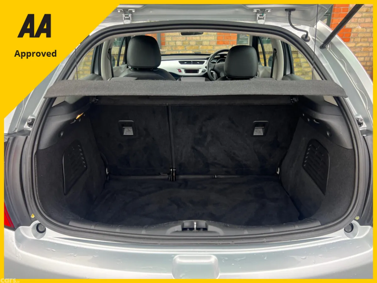 Citroen C3 Hatchback, Diesel, 2012, Silver