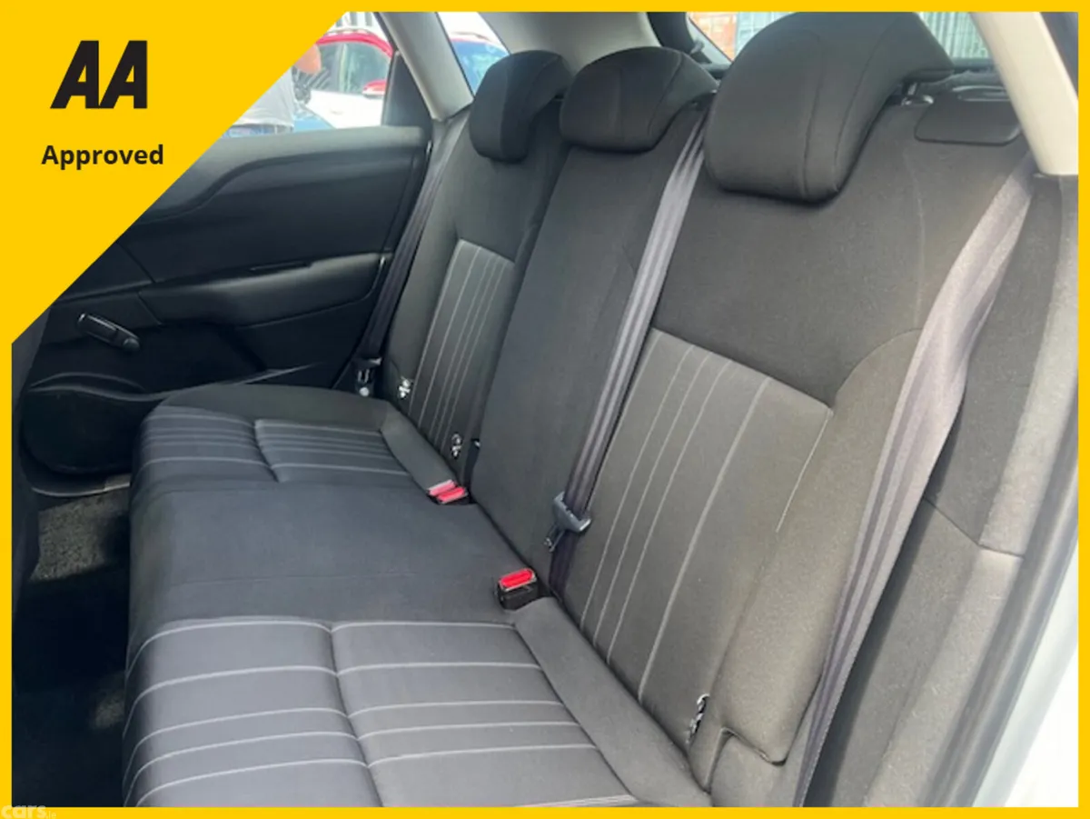 Citroen C4 Hatchback, Diesel, 2013, Silver