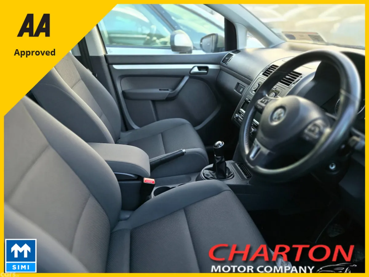 Volkswagen Touran MPV, Diesel, 2015, Brown