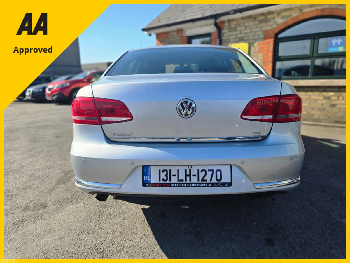Volkswagen Passat Saloon, Diesel, 2013, Silver