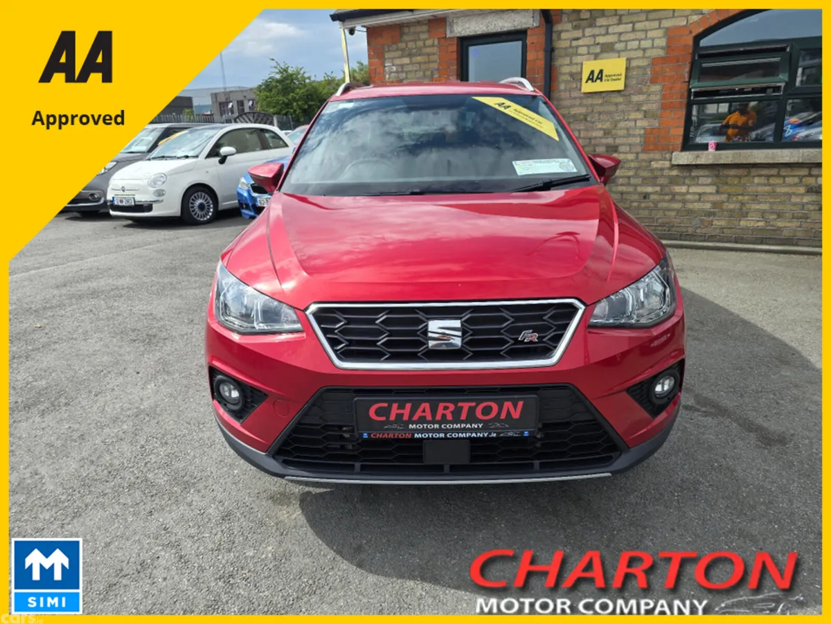 SEAT Arona Hatchback, Petrol, 2019, Red