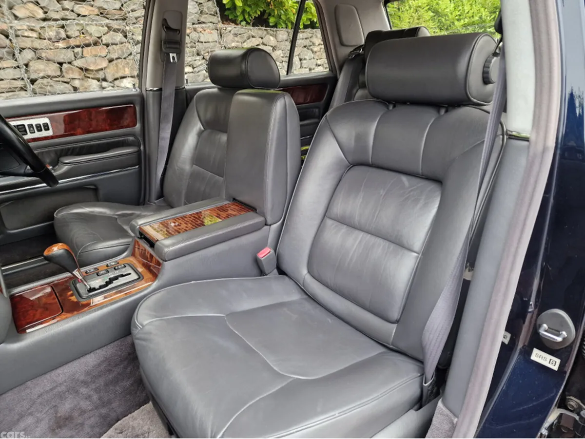 Toyota Century Saloon, Petrol, 2000, Blue