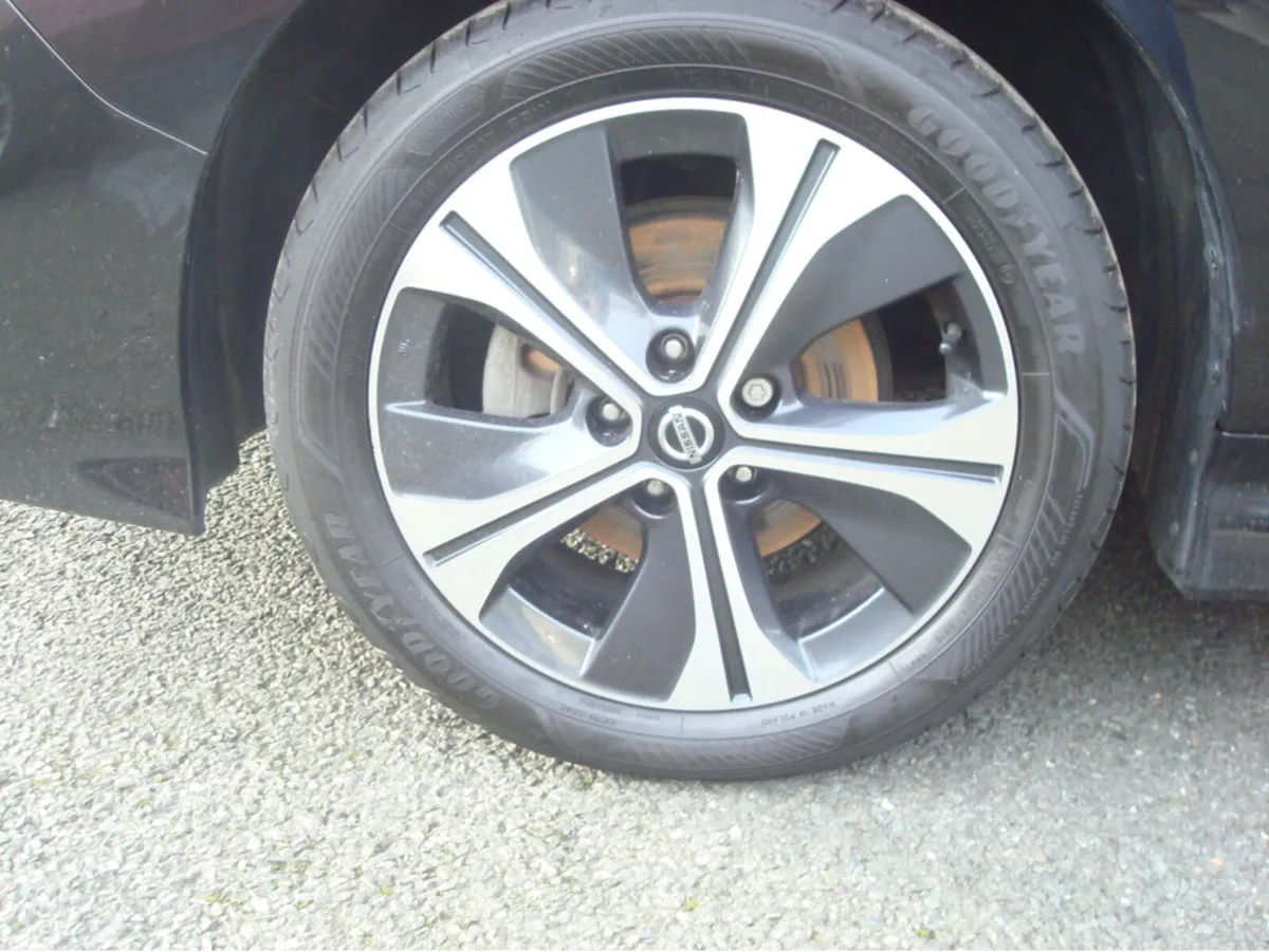 Nissan Leaf Hatchback, Electric, 2020, Black