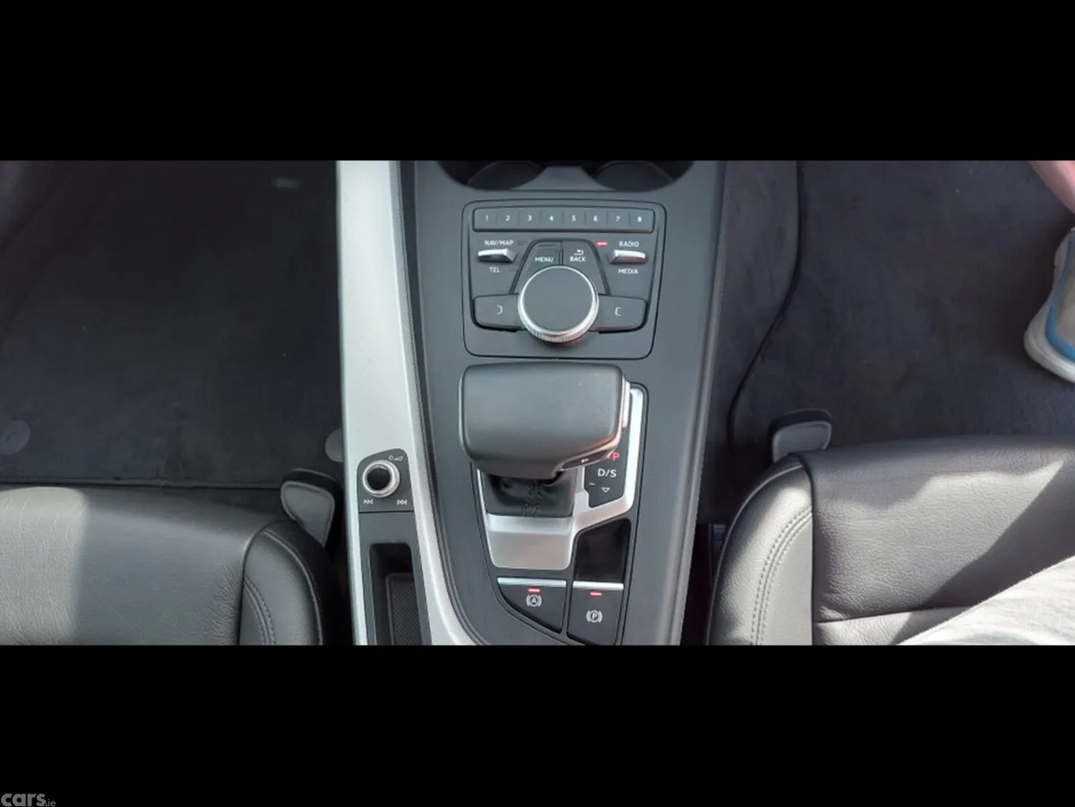 Audi A4 Saloon, Diesel, 2019, Blue