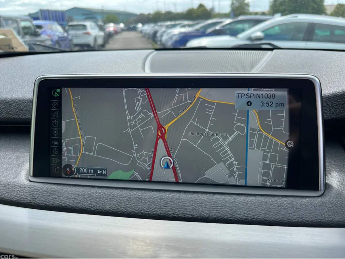 BMW X5 SUV, Petrol Plug-in Hybrid, 2016, White