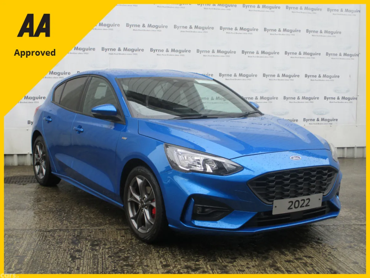 Ford Focus Hatchback, Petrol, 2022, Blue
