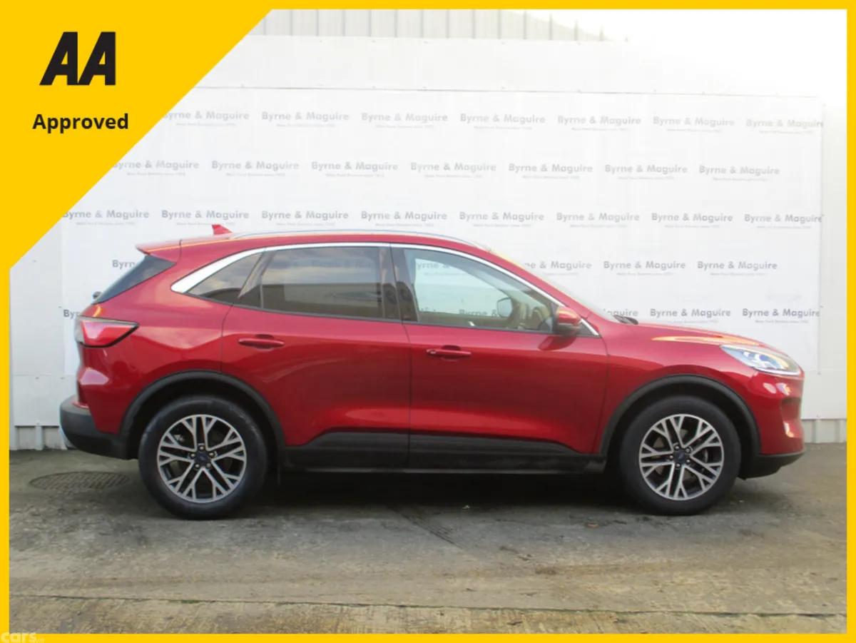 Ford Kuga Hatchback, Diesel, 2022, Red
