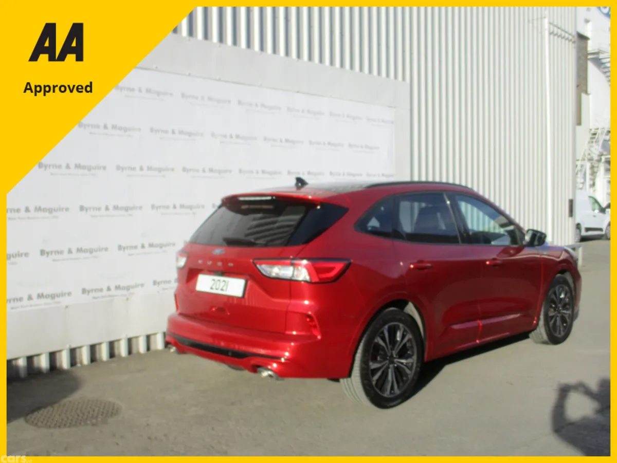 Ford Kuga Hatchback, Diesel, 2021, Red