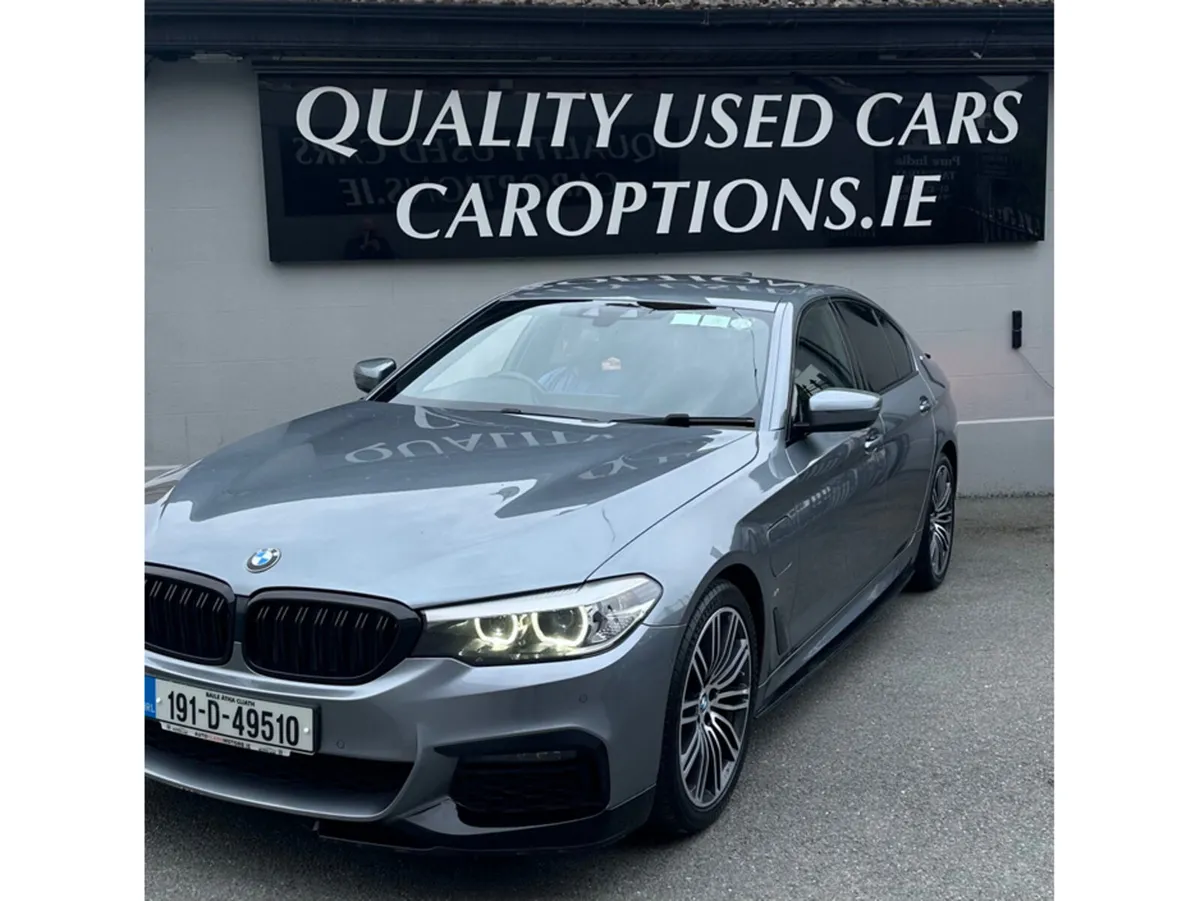 BMW 5-Series Saloon, Petrol Hybrid, 2019, Blue