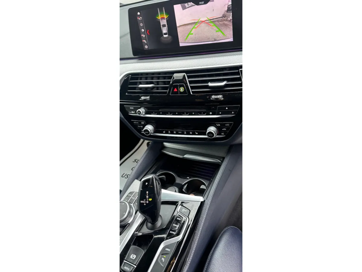 BMW 5-Series Saloon, Petrol Hybrid, 2019, Blue