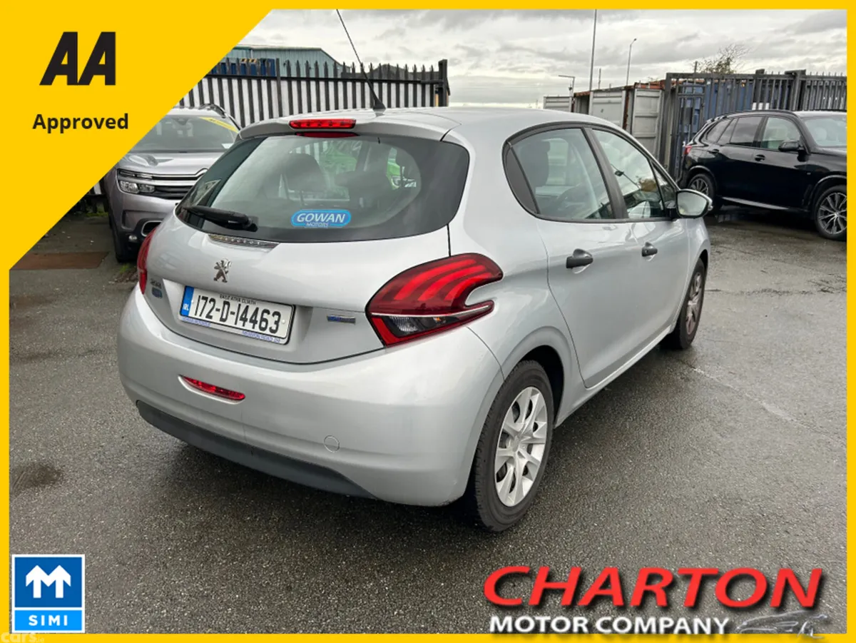 Peugeot 208 Hatchback, Petrol, 2017, Grey
