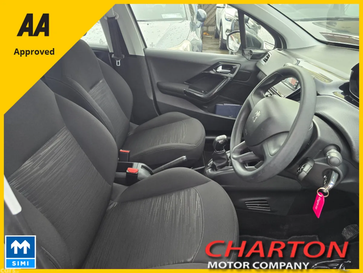 Peugeot 208 Hatchback, Petrol, 2017, Grey