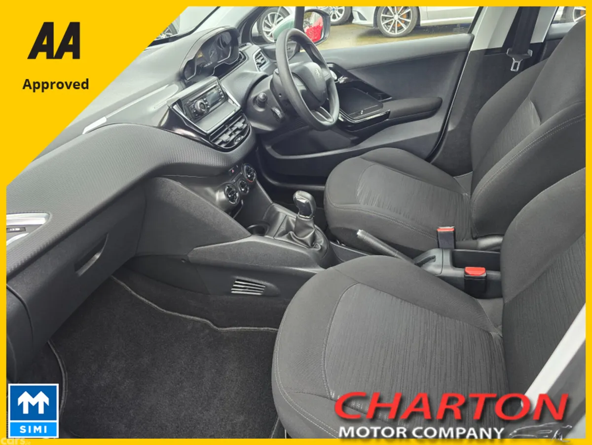 Peugeot 208 Hatchback, Petrol, 2017, Grey