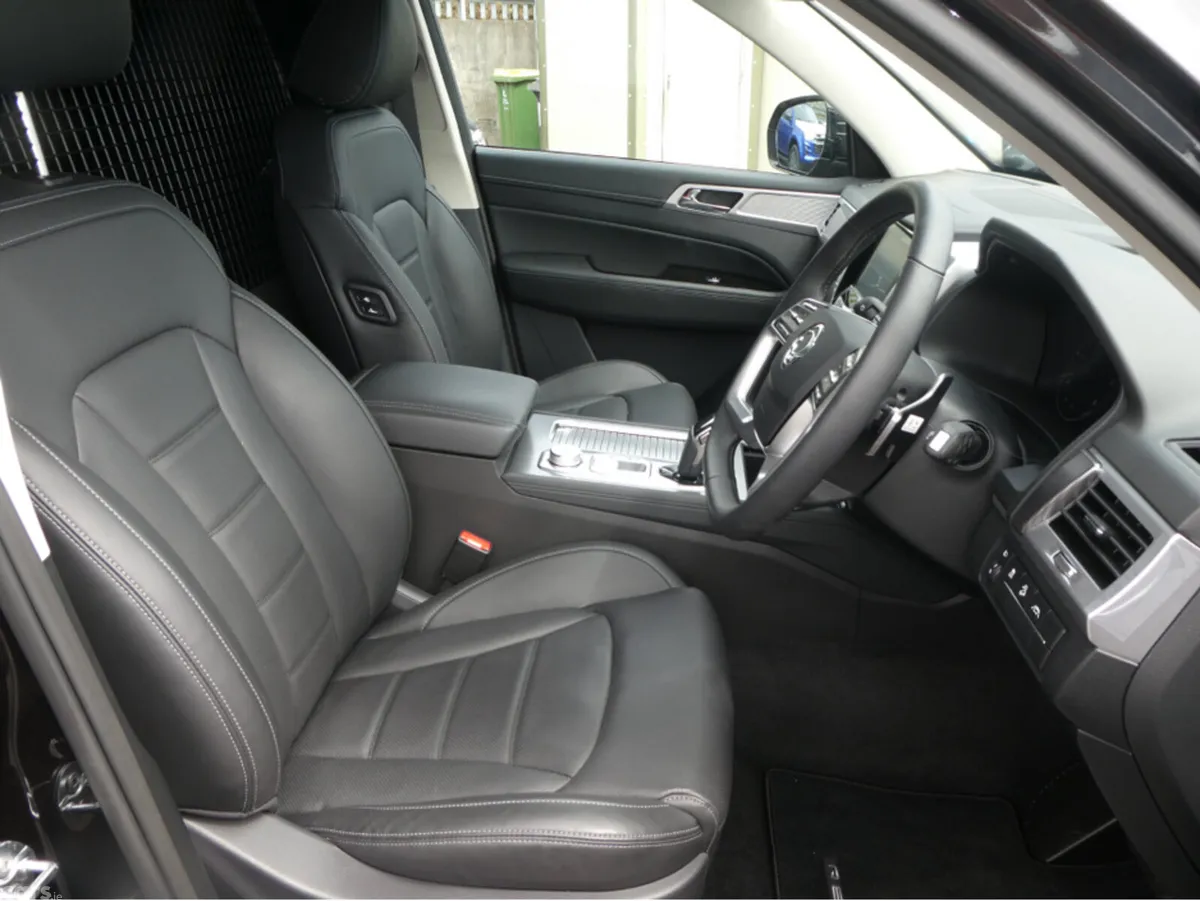 SsangYong Rexton Van, Diesel, 2024, Black
