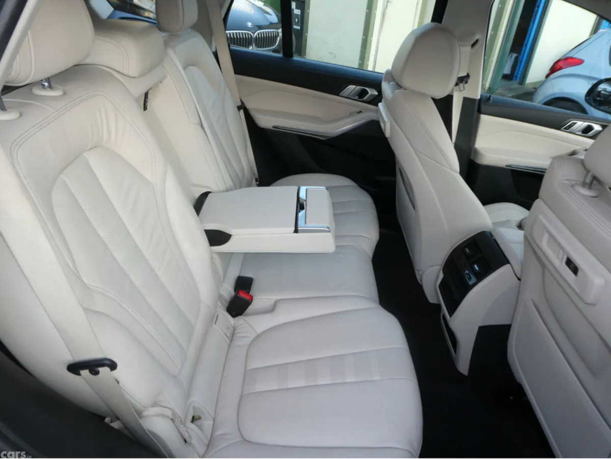 BMW X5 Estate, Diesel, 2019, Black