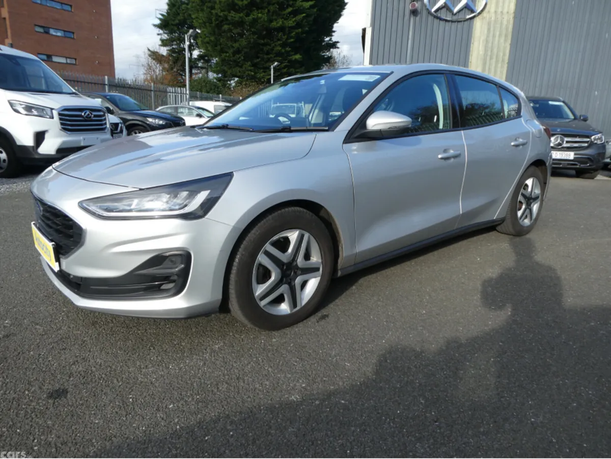 Ford Focus Hatchback, Diesel, 2022, Silver