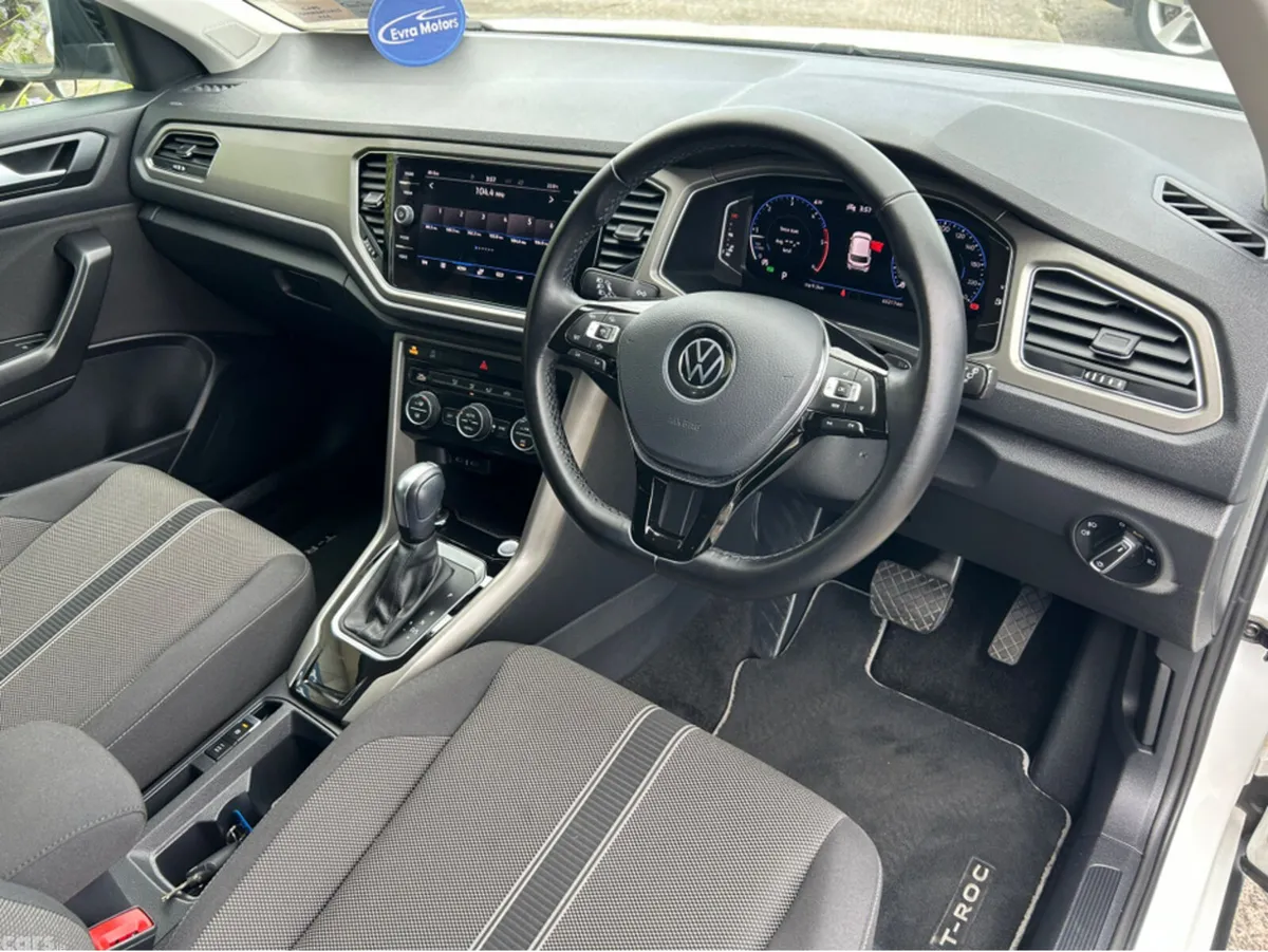 Volkswagen T-Roc SUV, Diesel, 2021, White